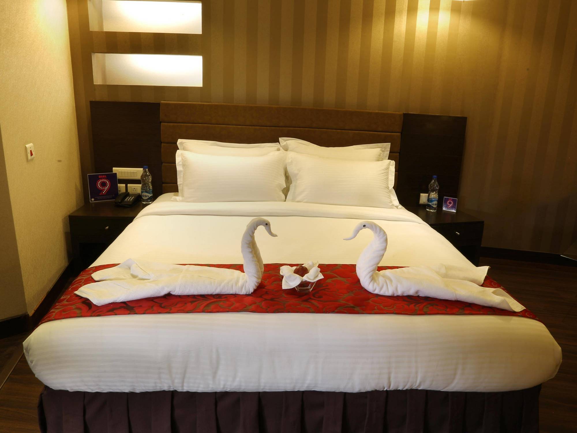 Five Elements Hotels Delhi- North Avenue New Delhi Eksteriør billede